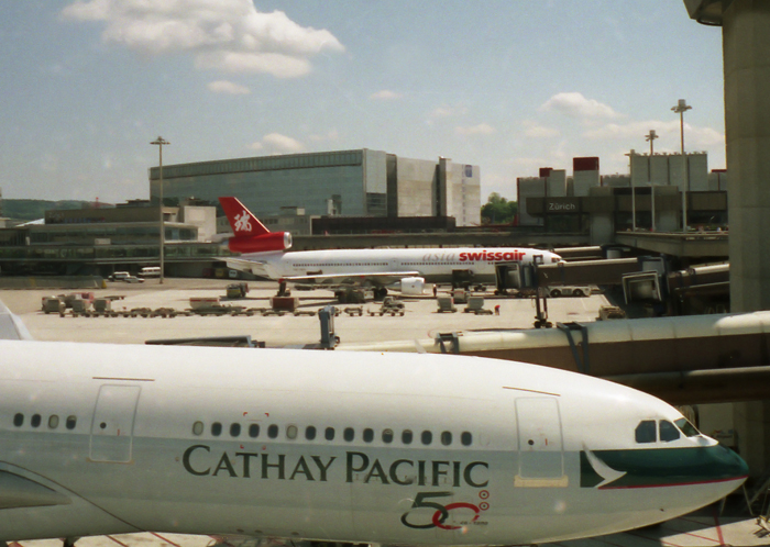 Swissair Asia MD11, Cathay Pacific