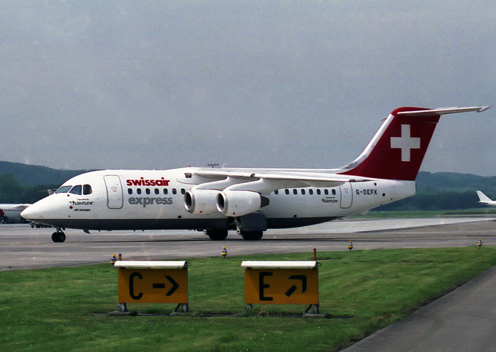 Swissair Express ARJ85