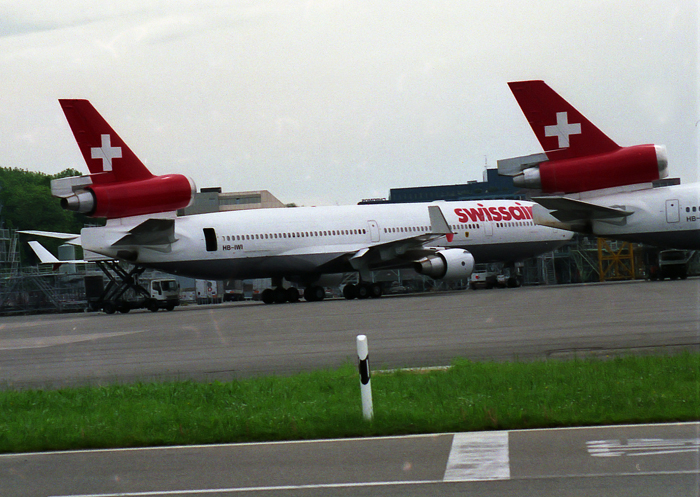 Swissair MD11