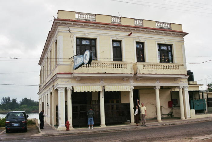 Cuba: Cinenfuegos 2008