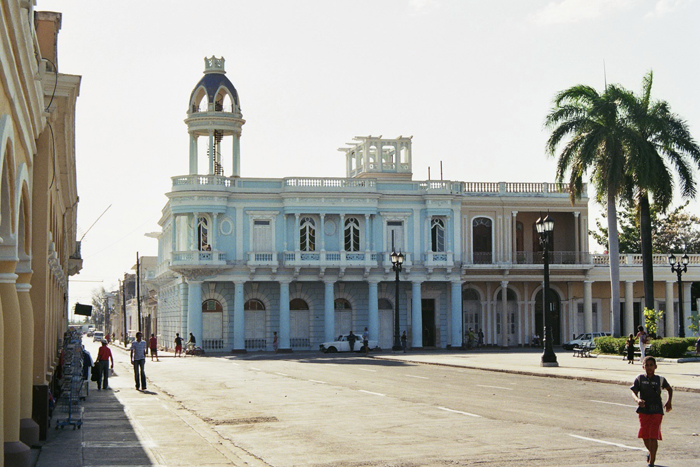 Cuba: Cinenfuegos 2008