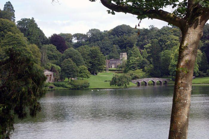 England: Engl. Landschaftsgarten, Stourhead 2012
