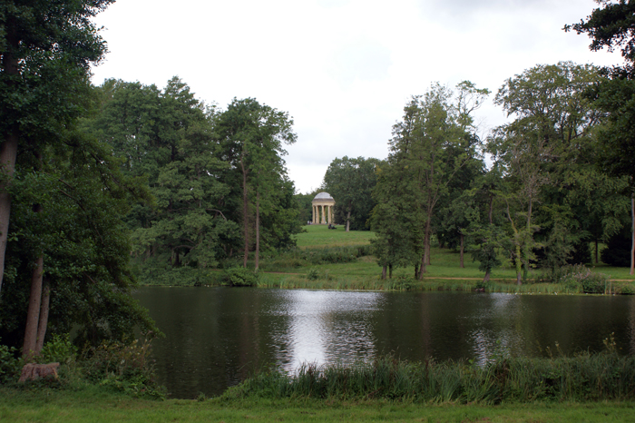 England: Engl. Landschaftsgarten, Stowe 2012
