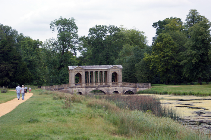 England: Engl. Landschaftsgarten, Stowe 2012

